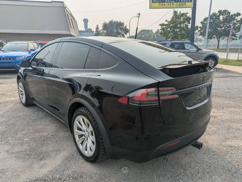 Used 2020 Tesla Model X Long Range AWD/4WD image 5