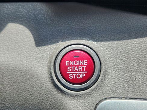 Used 2014 Honda Odyssey EX-L image 22