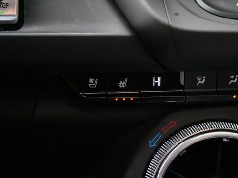 Used 2021 Chevrolet Camaro ZL1 image 17