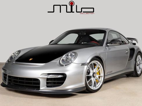 Used 2011 Porsche 911 GT2 RS image 1