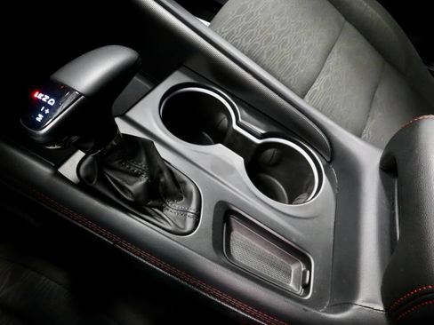 Used 2025 Dodge Durango GT AWD/4WD image 32