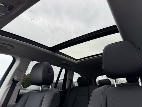 Certified 2026 Mercedes-Benz GLS 450 4MATIC image 2