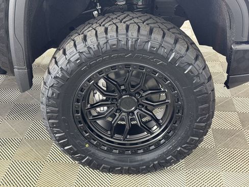 New 2026 GMC Sierra 1500 Elevation image 12