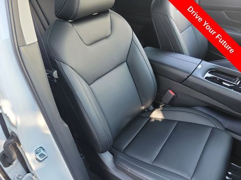 Used 2025 Nissan Murano SV FWD image 20