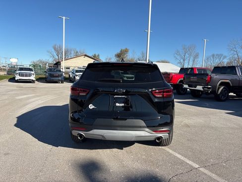 New 2026 Chevrolet Blazer LT w/ Midnight/Sport Edition image 6