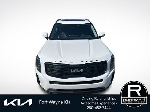 Used 2022 Kia Telluride SX w/ SX Prestige Package AWD/4WD image 9