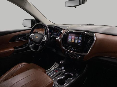 Used 2019 Chevrolet Traverse High Country AWD/4WD image 20