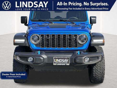 Used 2024 Jeep Wrangler Unlimited Rubicon 4xe AWD/4WD image 3