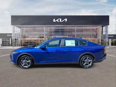 New 2026 Kia K4 LXS image 5