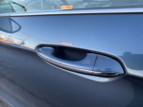 Used 2018 Ford Edge Titanium w/ Equipment Group 302A image 37