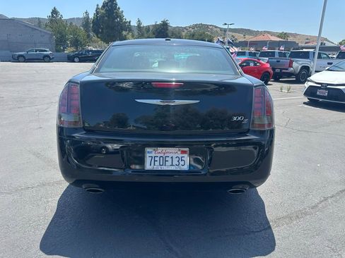 Used 2014 Chrysler 300 S w/ Light Group RWD image 3