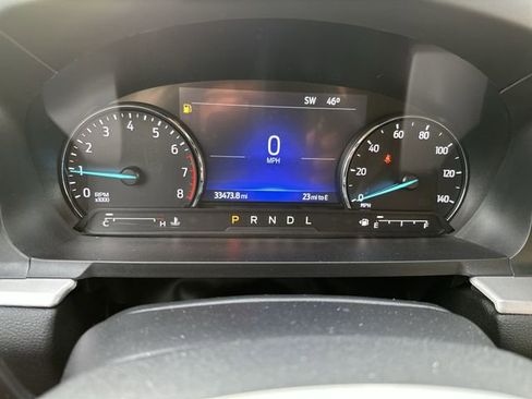 Used 2023 Ford Explorer XLT w/ Equipment Group 202A AWD/4WD image 12