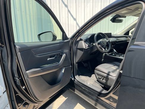 Certified 2025 MAZDA CX-90 3.3 Turbo w/ Select Package AWD/4WD image 11