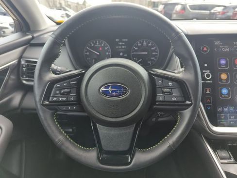Used 2025 Subaru Outback Onyx Edition AWD/4WD image 18