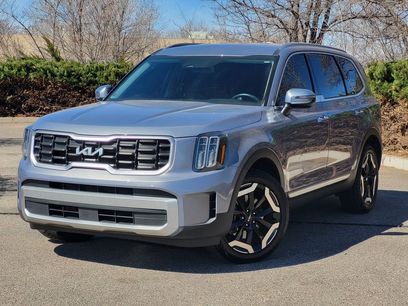 Used 2023 Kia Telluride S