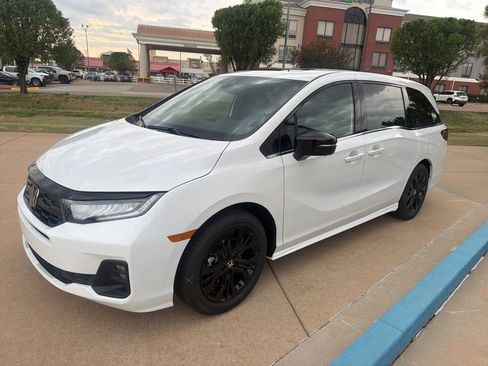 New 2026 Honda Odyssey Sport-L image 4