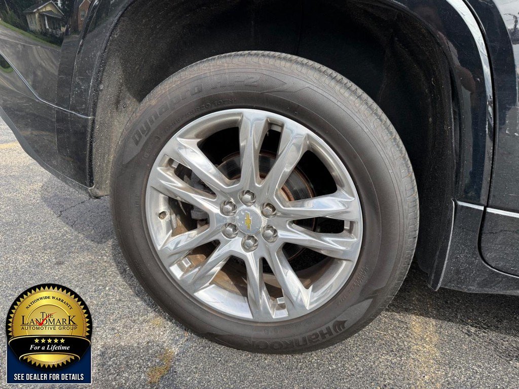 Used 2019 Chevrolet Traverse High Country w/ LPO, Floor Liner Package AWD/4WD image 24