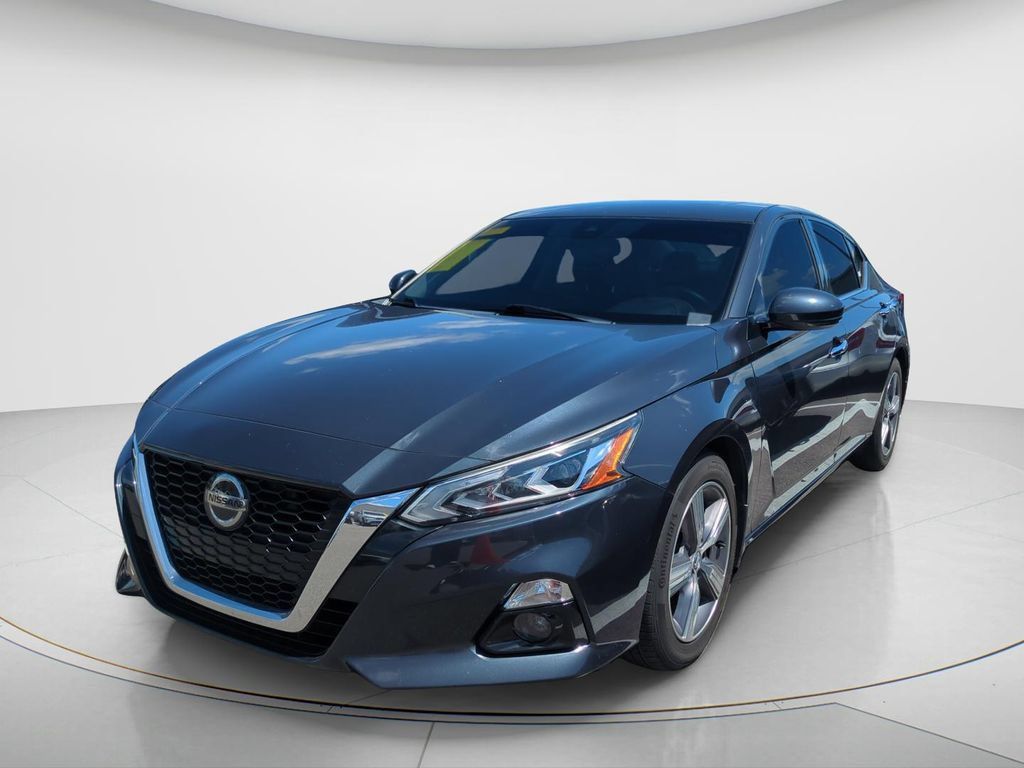 Used 2019 Nissan Altima 2.5 SL FWD image 1