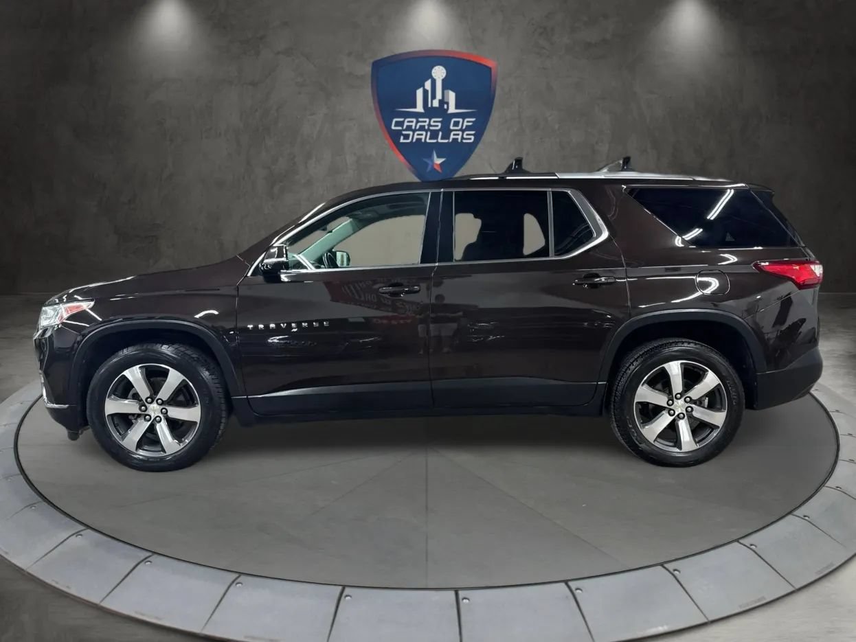 Used 2018 Chevrolet Traverse LT AWD/4WD image 2