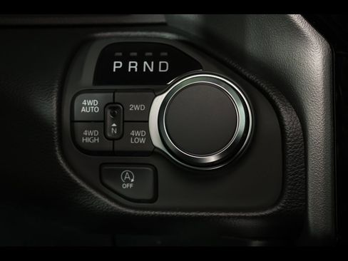 New 2026 RAM 1500 4x4 Crew Cab image 17