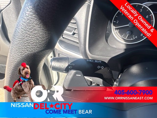 Used 2023 Nissan Rogue S AWD/4WD image 20