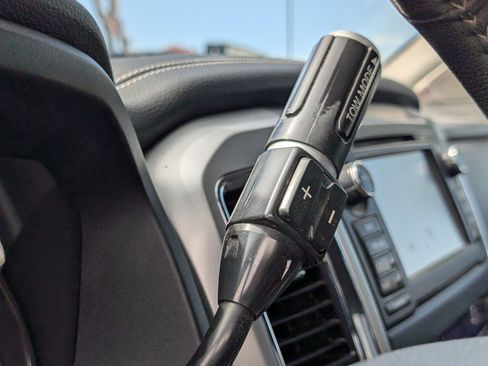 Used 2017 Nissan Titan PRO-4X w/ Pro-4x Convenience Package AWD/4WD image 28