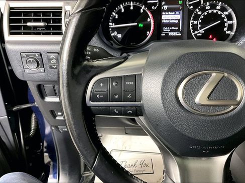 Used 2022 Lexus GX 460 image 18