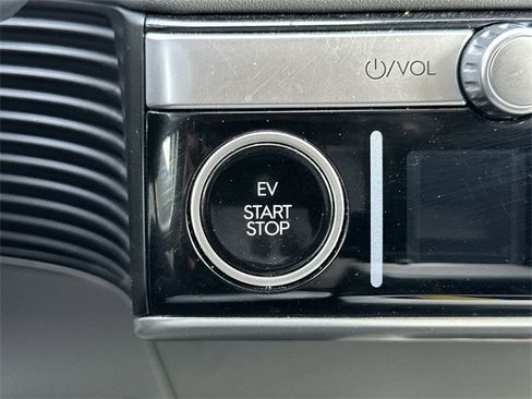 Used 2023 Hyundai Ioniq 5 SEL image 21