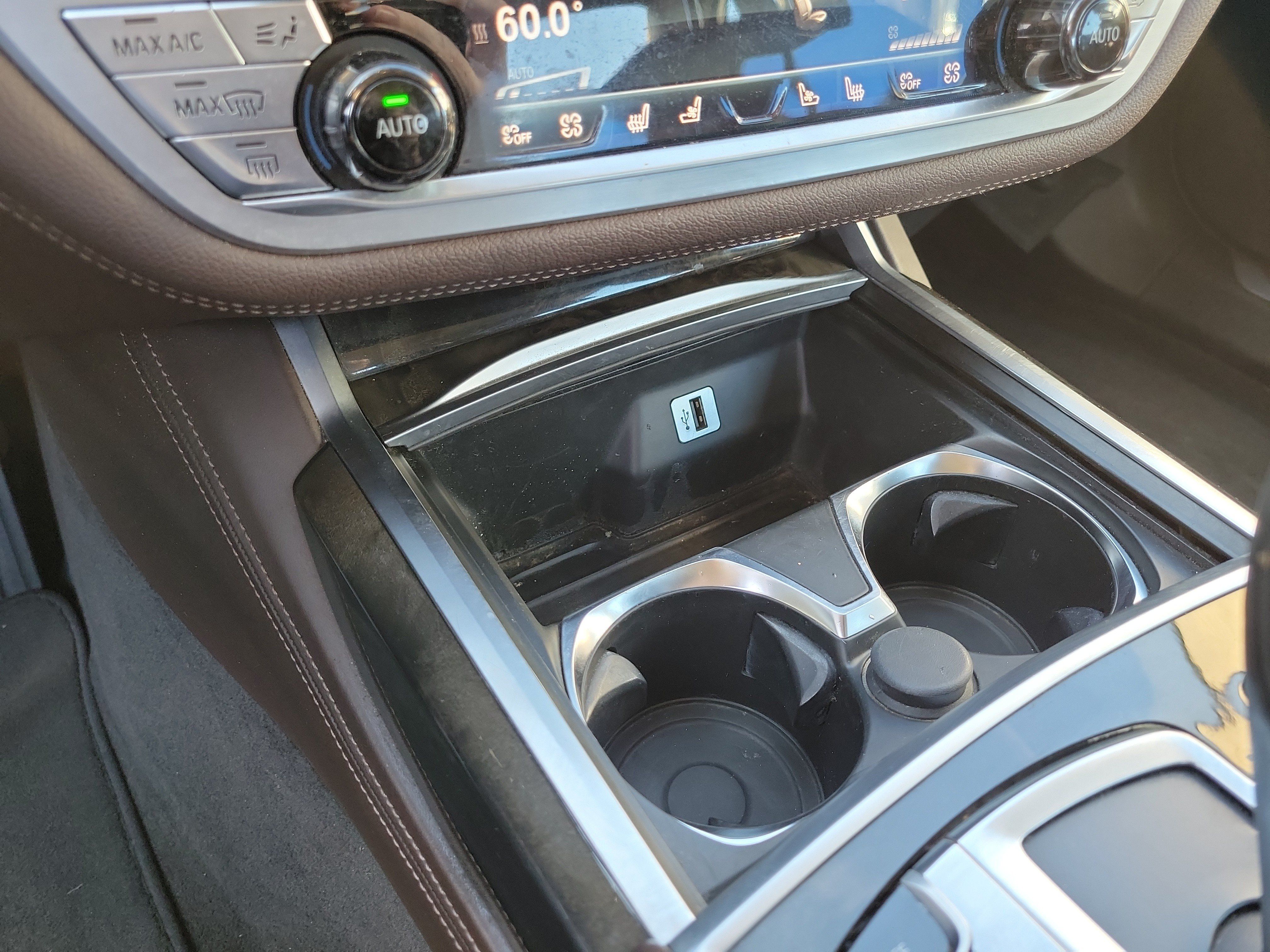 Used 2016 BMW 740i RWD image 22