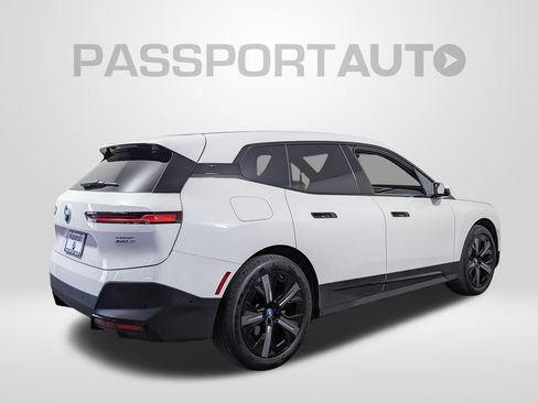 Certified 2024 BMW iX xDrive50 AWD/4WD image 7