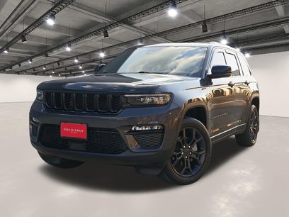 Used 2025 Jeep Grand Cherokee Limited w/ Trailer Tow Package