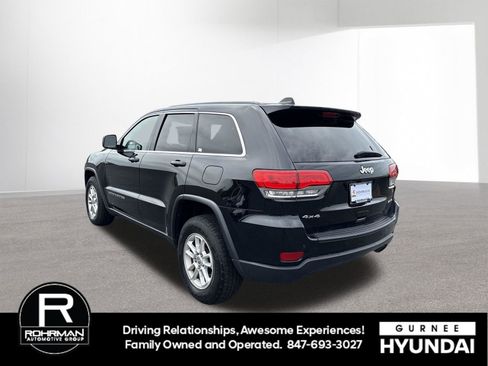 Used 2018 Jeep Grand Cherokee Laredo AWD/4WD image 6