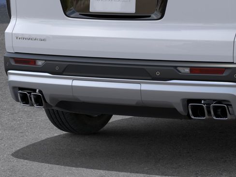 New 2026 Chevrolet Traverse LT FWD image 16