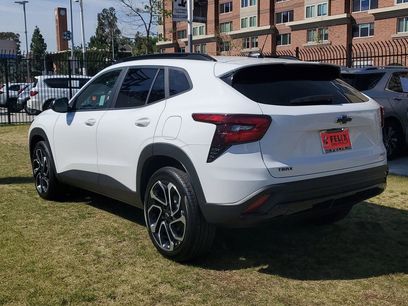 Used 2025 Chevrolet Trax RS w/ Driver Confidence Package