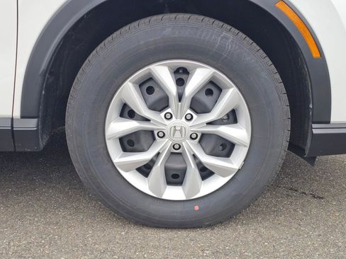 Certified 2025 Honda CR-V LX image 9
