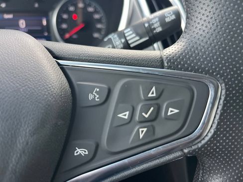 Used 2021 Chevrolet Equinox LT w/ LPO, Cargo Package AWD/4WD image 14