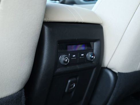 Used 2023 Chevrolet Traverse LS w/ Safety Package image 12