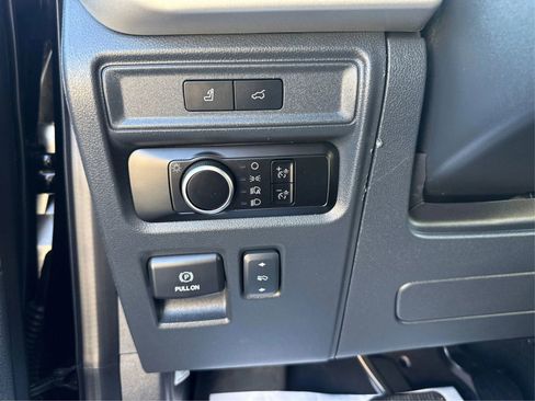 Used 2024 Ford Expedition Max XLT AWD/4WD image 19