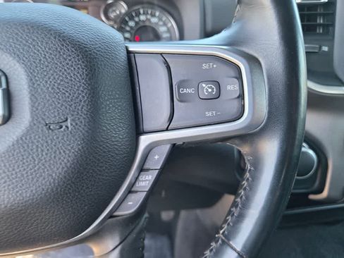 Used 2024 RAM 2500 Big Horn AWD/4WD image 22