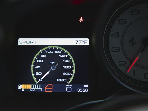 Used 2014 Ferrari F12 Berlinetta RWD image 20