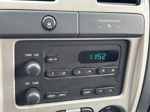 Used 2009 Chevrolet Colorado W/T image 12