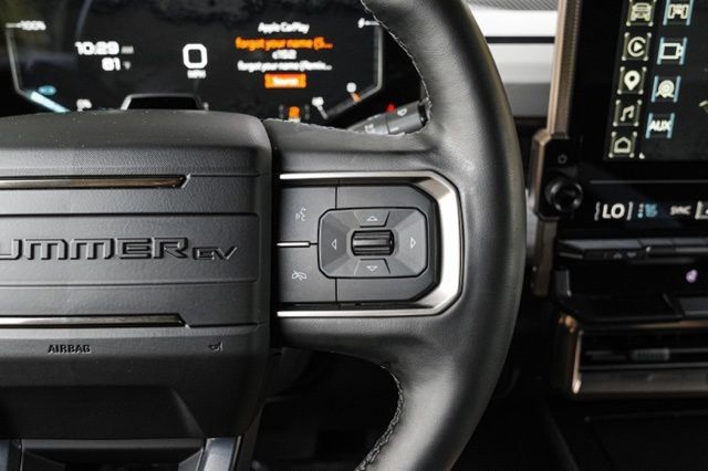 Used 2025 GMC Hummer EV 3X AWD/4WD image 35