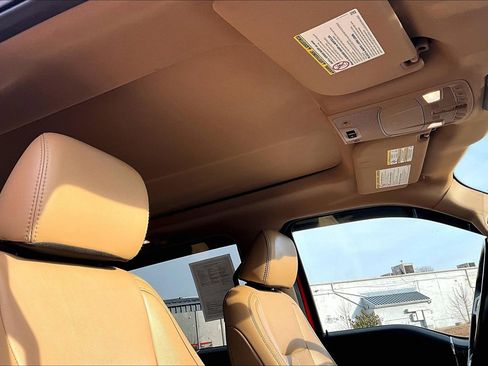 Certified 2022 Ford F250 Lariat w/ Chrome Package image 28