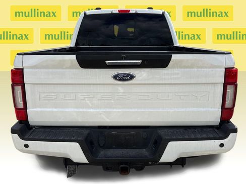 Used 2022 Ford F250 Lariat w/ Black Appearance Package AWD/4WD image 30