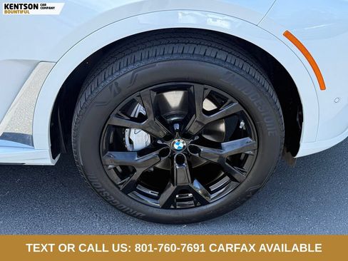 Used 2025 BMW X7 xDrive40i AWD/4WD image 15