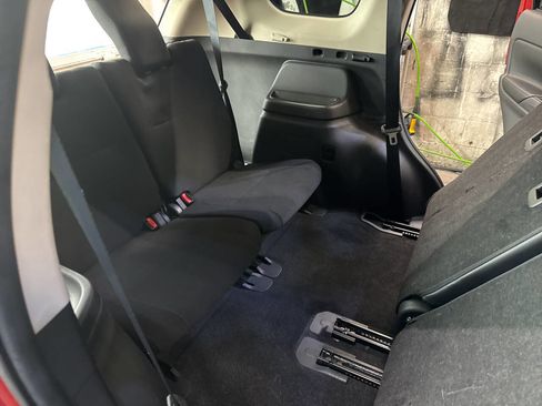 Used 2015 Mitsubishi Outlander SE image 10