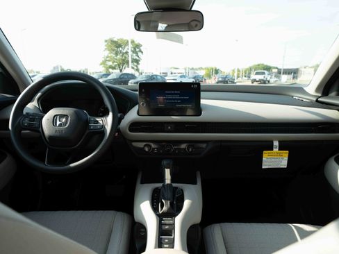 New 2026 Honda HR-V LX image 20