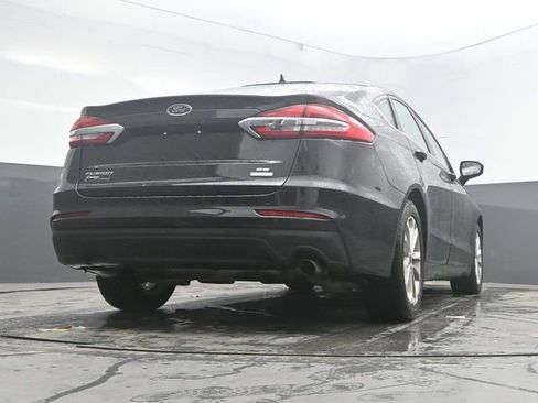 Used 2019 Ford Fusion SE FWD image 36