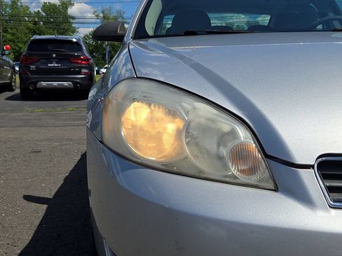 Used 2011 Chevrolet Impala LS FWD image 13