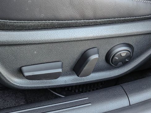 New 2026 Genesis G70 2.5T Prestige image 24